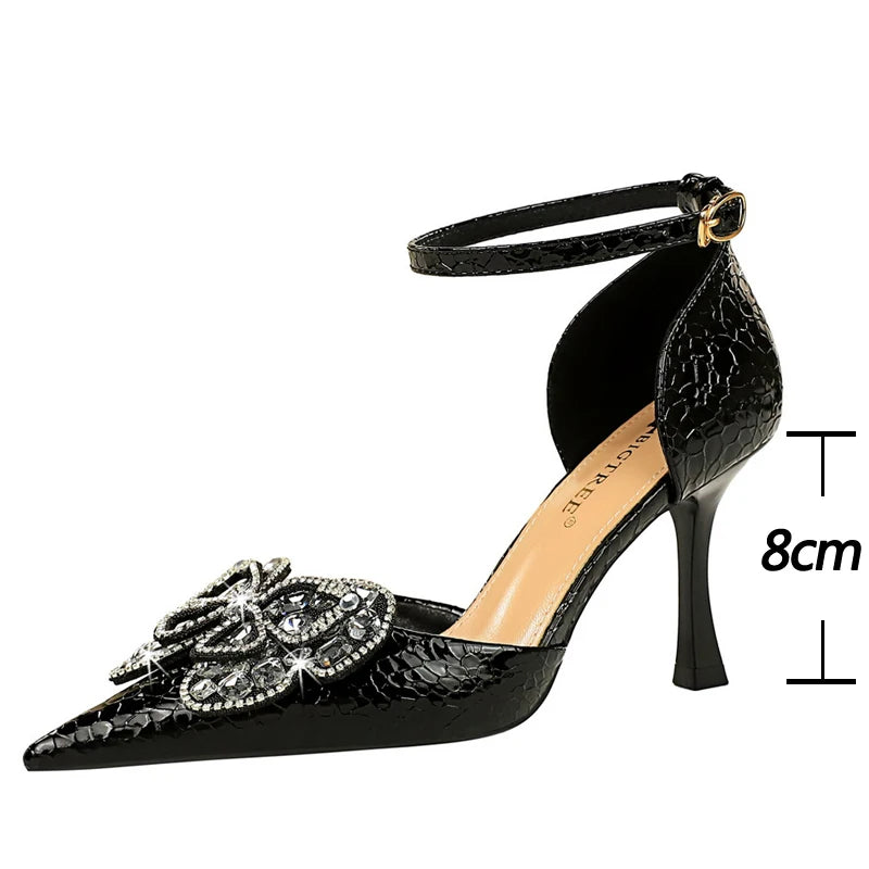 Elegantly Styled Heels for Everyday Wear