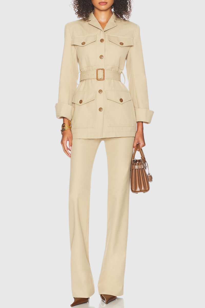 Classic Vintage Pants with a Flattering Fit
