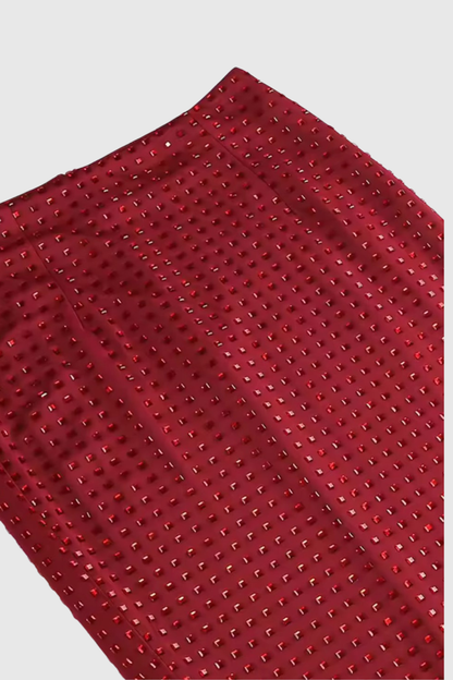 Effortlessly Elegant Garment with a Timeless Design