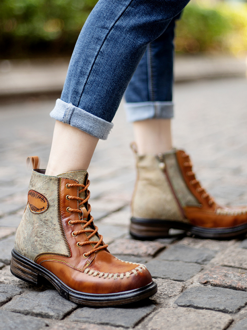 Elegantly Styled Boots for Everyday Wear