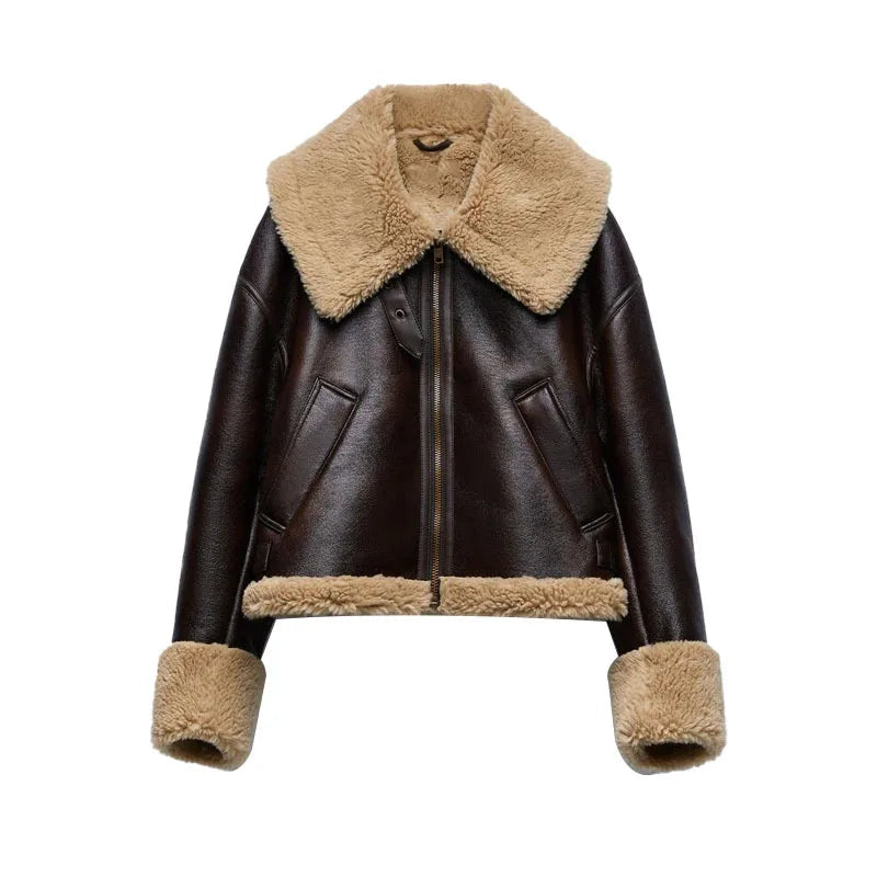 Gracefully Styled Jacket for Any Occasion