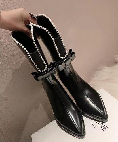 Beautifully Finished Boots in a Timeless Design