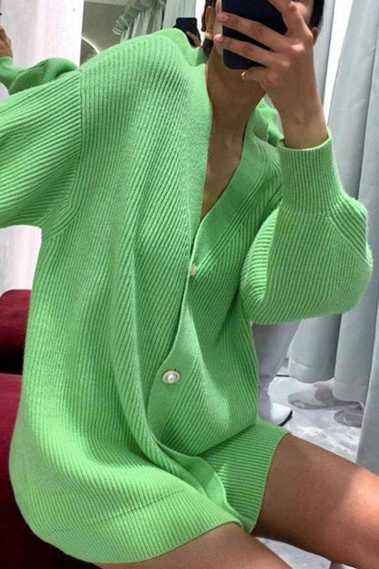 Elegantly Styled Cardigan for Everyday Wear