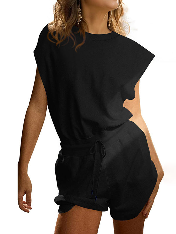 Well Tailored Garment with a Graceful Silhouette