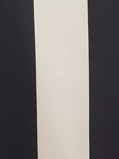Sophisticated Pants with a Clean Classic Look