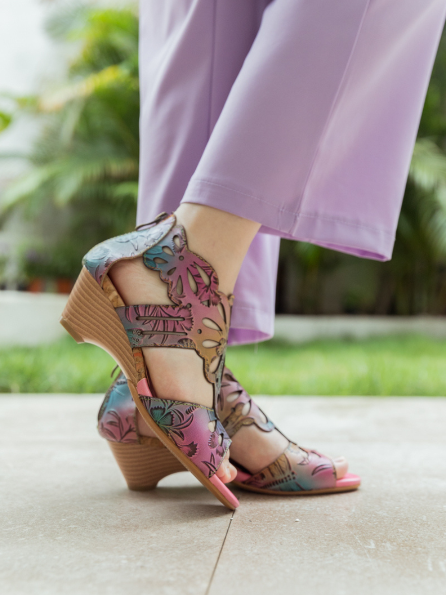 Beautifully Finished Garment in a Timeless Design