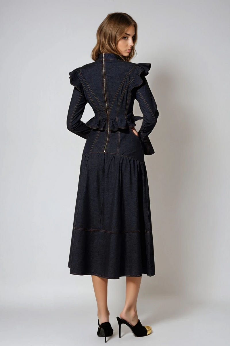 Classic Vintage & Enduringly Stylish Dress