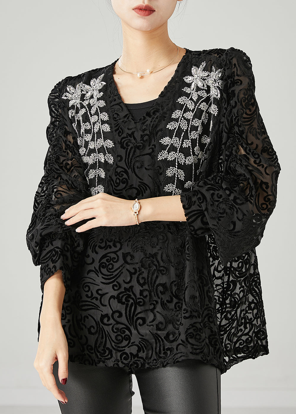 Elegantly Styled Shirt for Everyday Wear