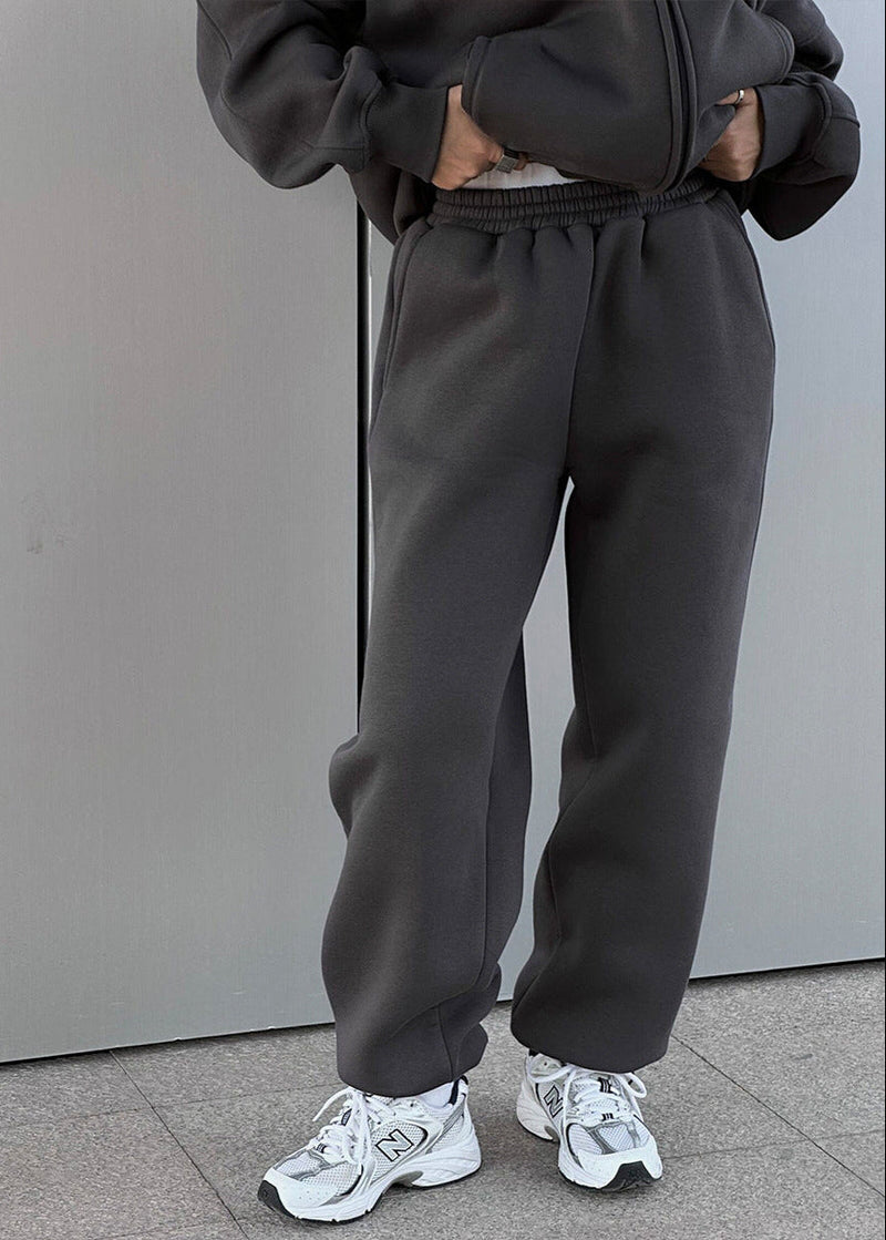 Gracefully Styled Pants for Any Occasion