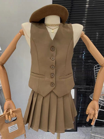Gracefully Styled Coat for Any Occasion