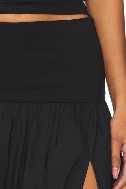 Beautifully Finished Garment in a Timeless Design