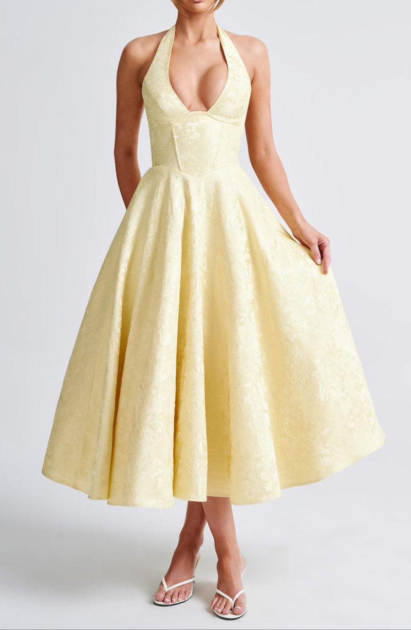 Sophisticated Dress with a Clean Classic Look