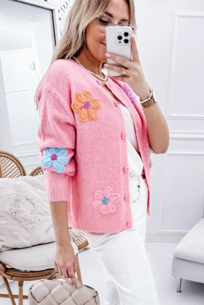 Effortlessly Elegant Cardigan with a Timeless Design