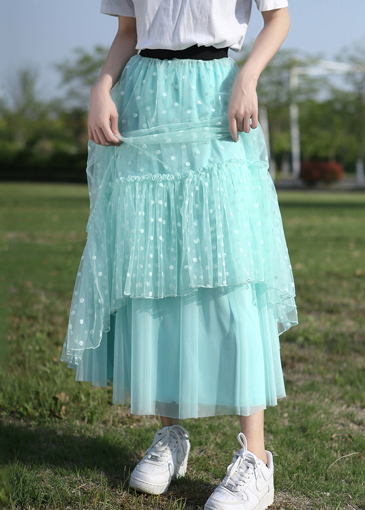 Sophisticated Garment with a Clean Classic Look