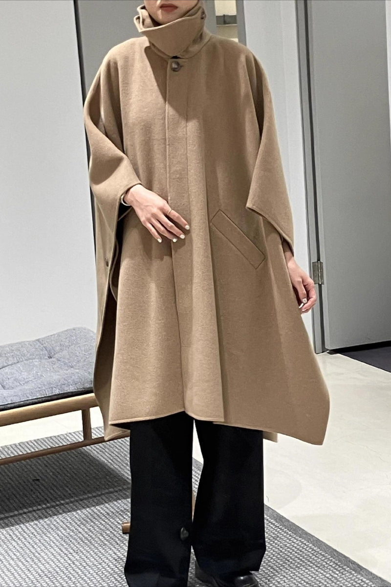 Elegantly Styled Coat for Everyday Wear