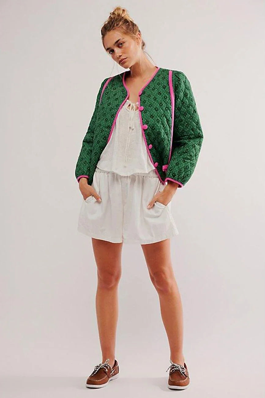 Well Tailored Jacket with a Graceful Silhouette