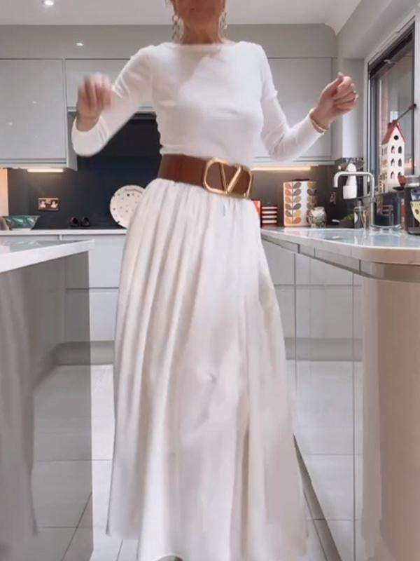 Beautifully Crafted Dress in a Classic Style