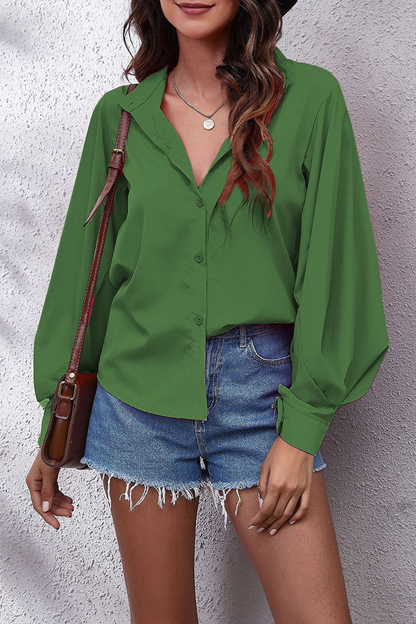 Classic Vintage & Enduringly Stylish Top
