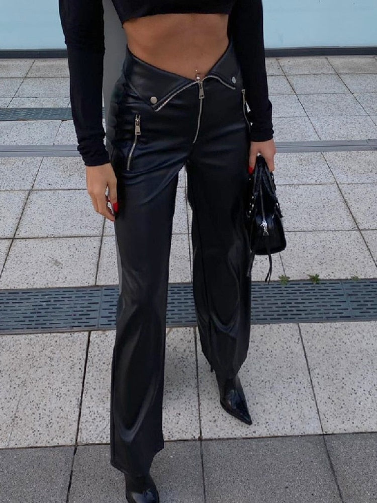 Well Tailored Pants with a Graceful Silhouette