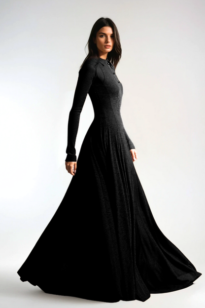 Well Tailored Dress with a Graceful Silhouette