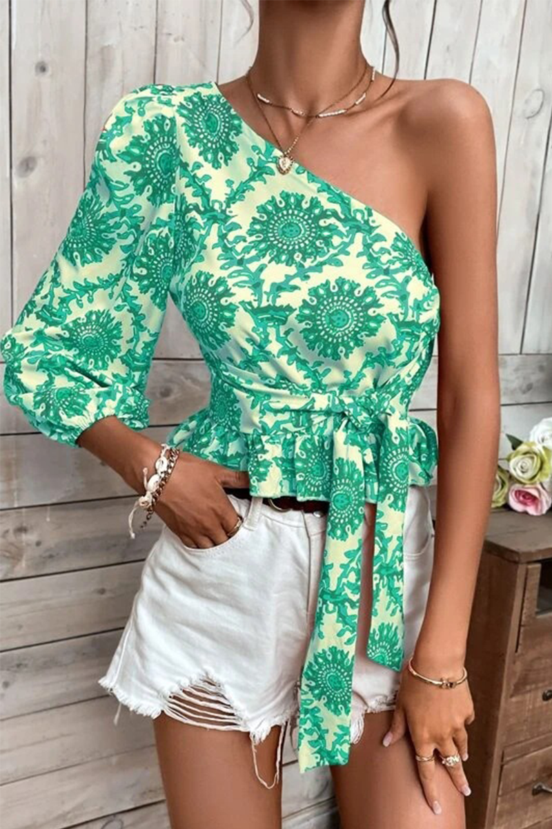 Vintage Inspired Top with a Contemporary Edge
