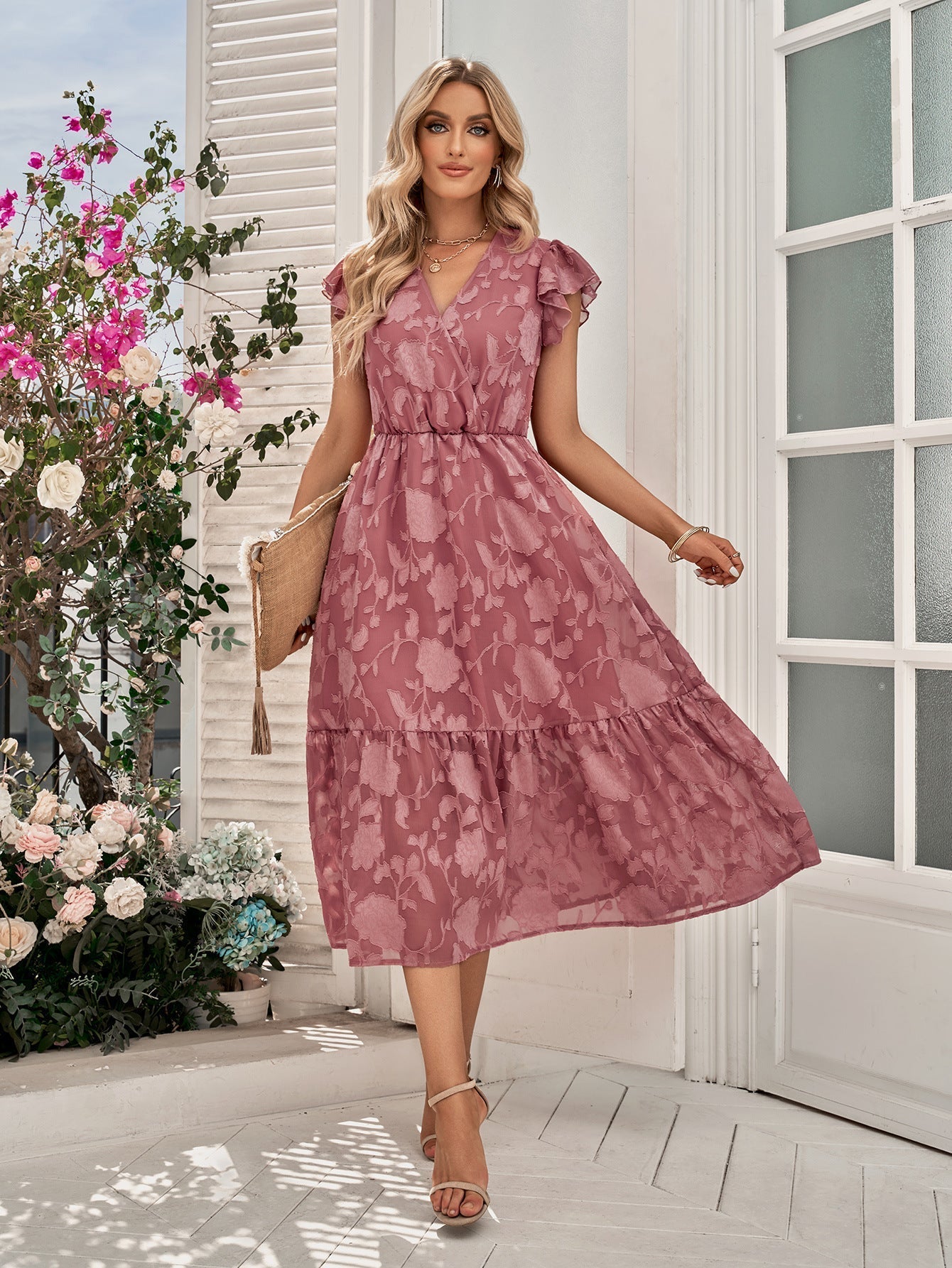 Polished Dress with an Effortless Classic Look