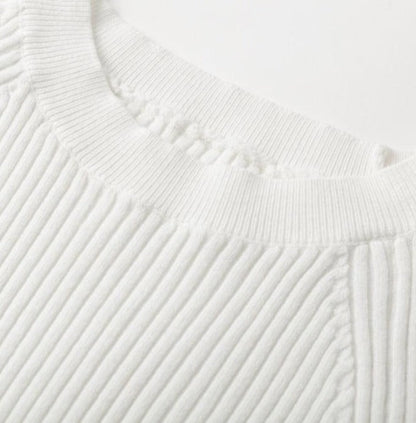 Well Tailored Garment with a Graceful Silhouette