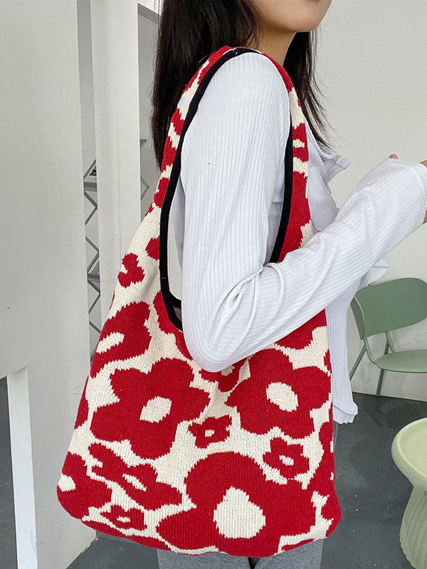 Beautifully Finished Bag in a Timeless Design