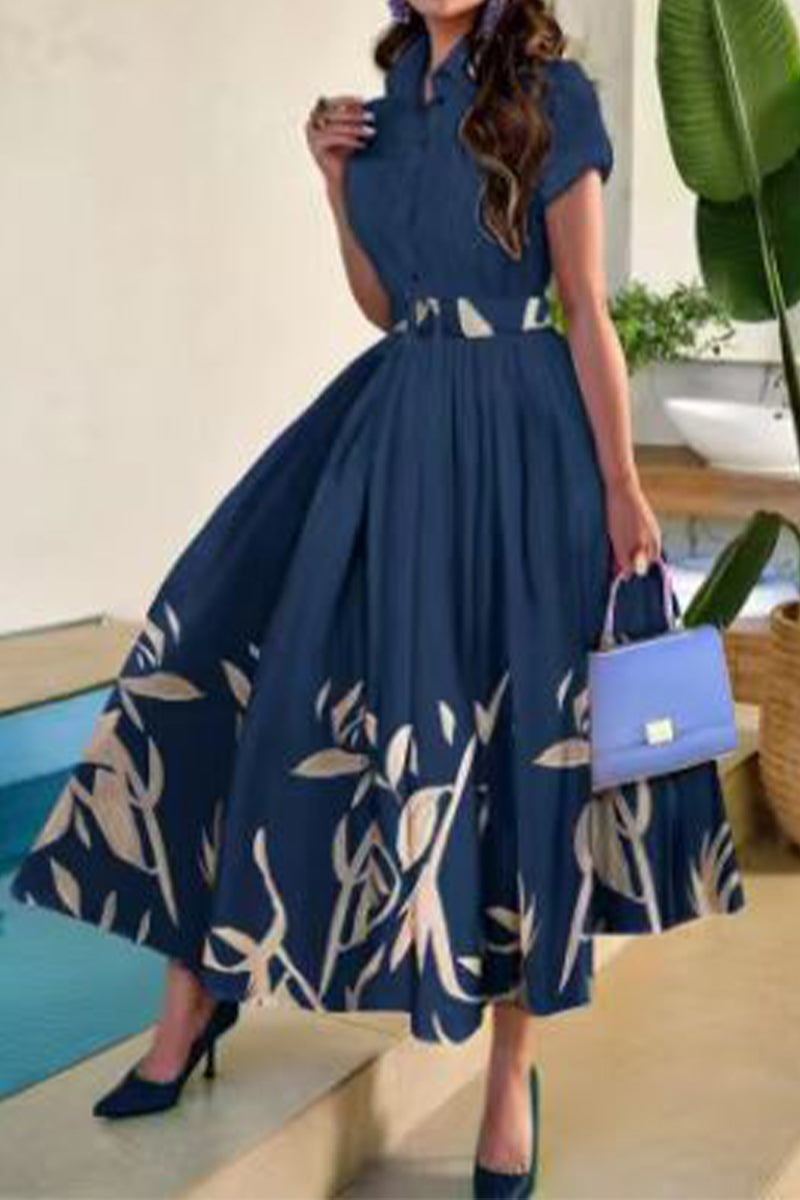 Well Tailored Dress with a Graceful Silhouette