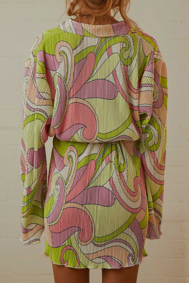 Classic Vintage & Enduringly Stylish Dress