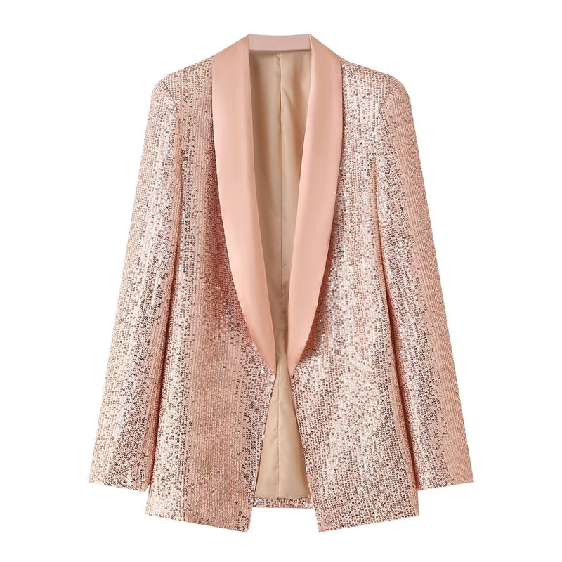 Well Tailored Garment with a Graceful Silhouette