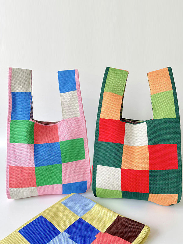 Well Tailored Bag with a Graceful Silhouette