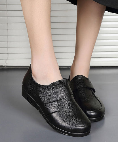 Elegantly Styled Shoes for Everyday Wear