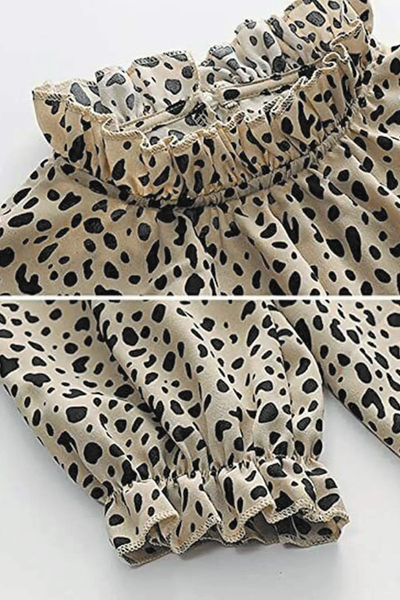 Sophisticated Blouse with a Clean Classic Look