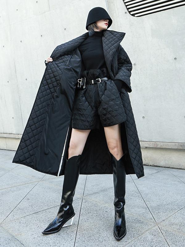Elegantly Styled Coat for Everyday Wear