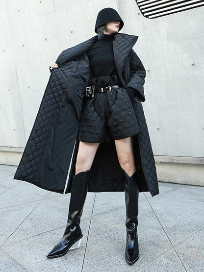 Elegantly Styled Coat for Everyday Wear