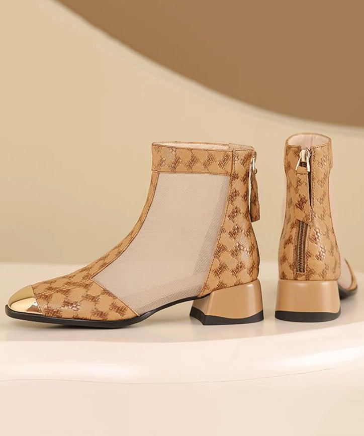 Elegantly Styled Boots for Everyday Wear