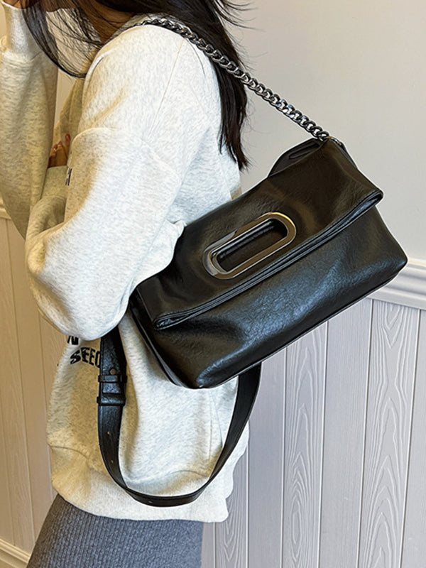 Beautifully Finished Bag in a Timeless Design