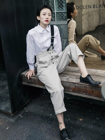Effortlessly Elegant Garment with a Timeless Design