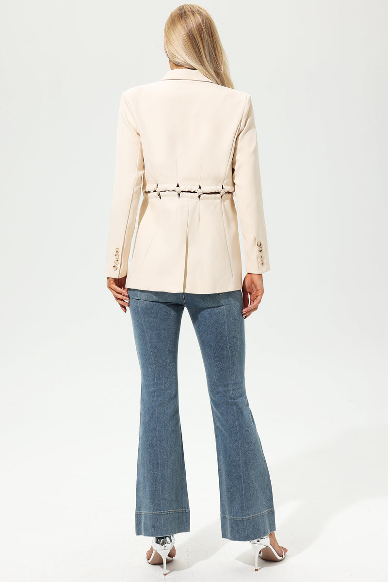 Polished Garment with an Effortless Classic Look