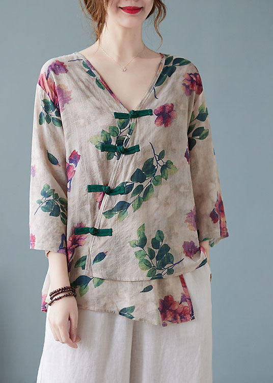 A Vintage Style Shirt with Delicate Timeless Details