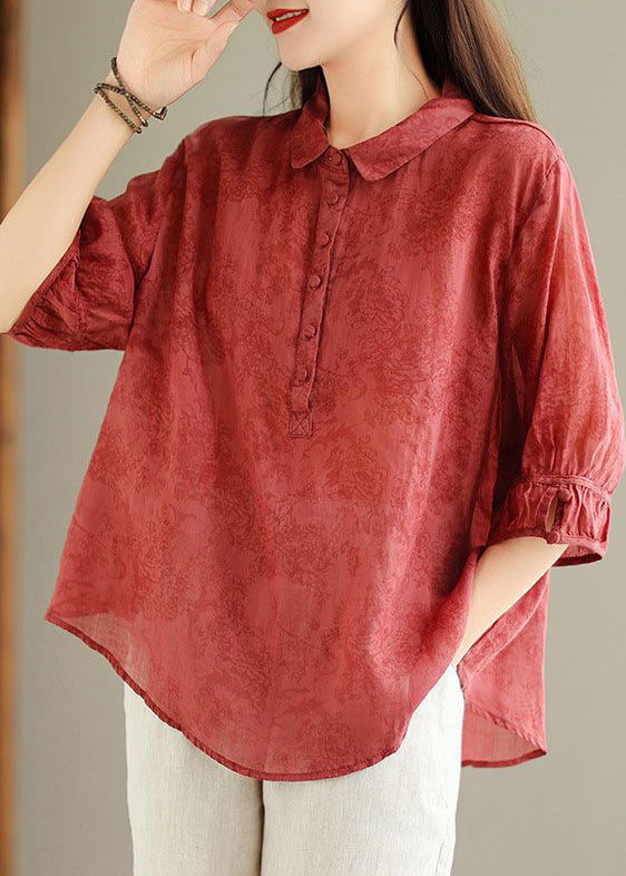 Classic Vintage Blouse with a Flattering Fit