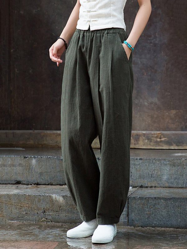 Effortlessly Elegant Trousers with a Timeless Design