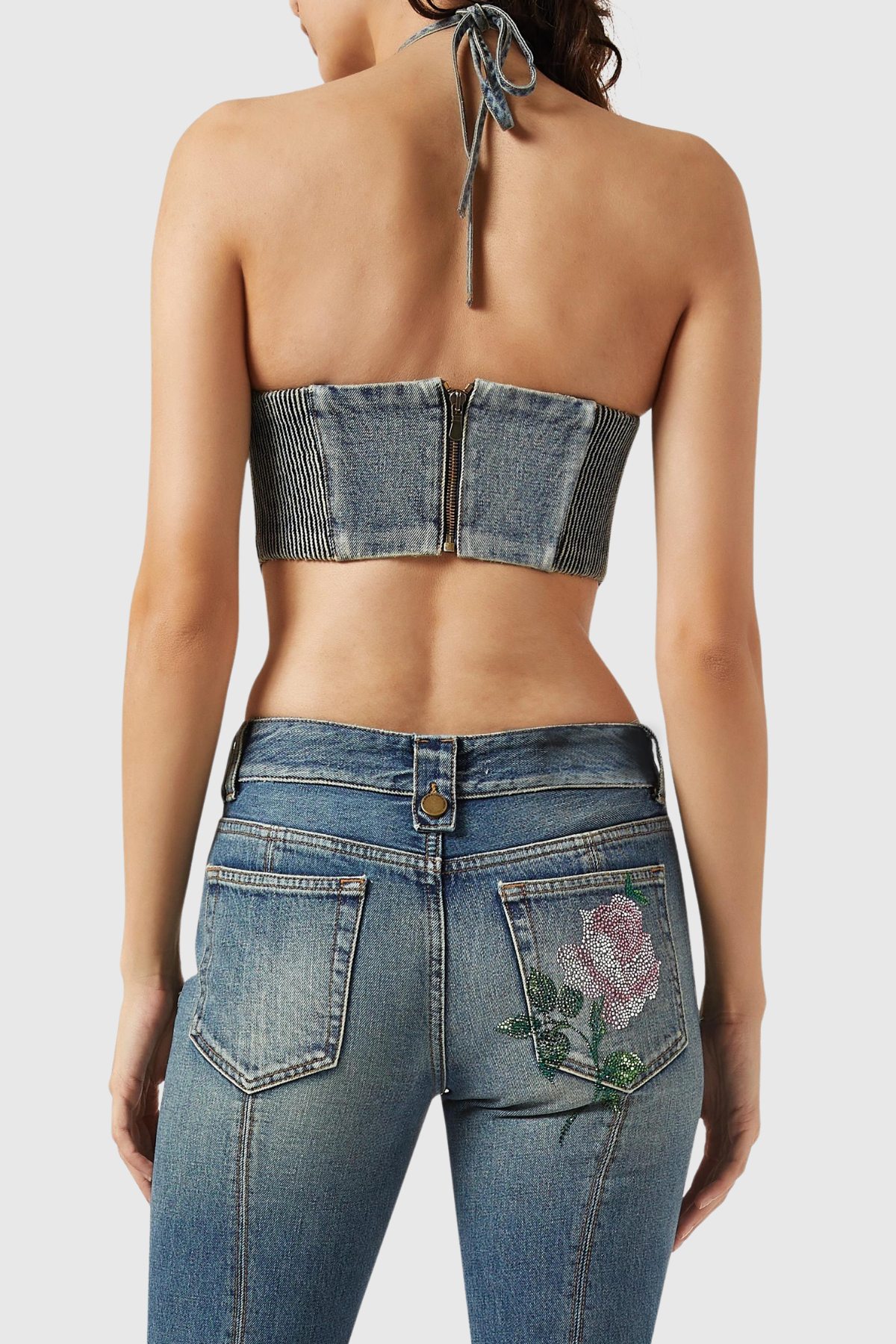 Beautifully Finished Top in a Timeless Design