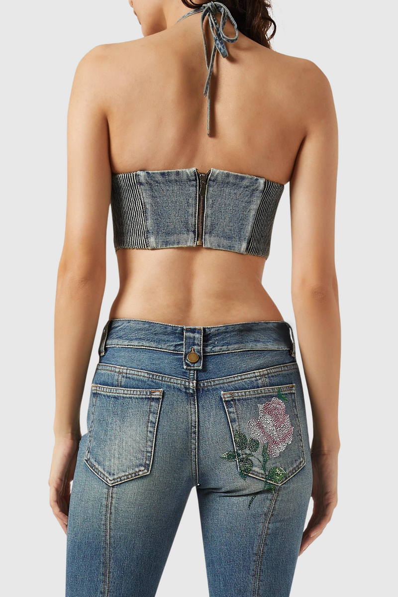 Beautifully Finished Top in a Timeless Design