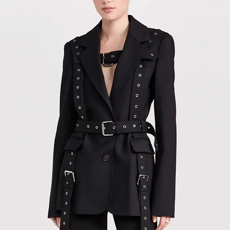Beautifully Finished Garment in a Timeless Design