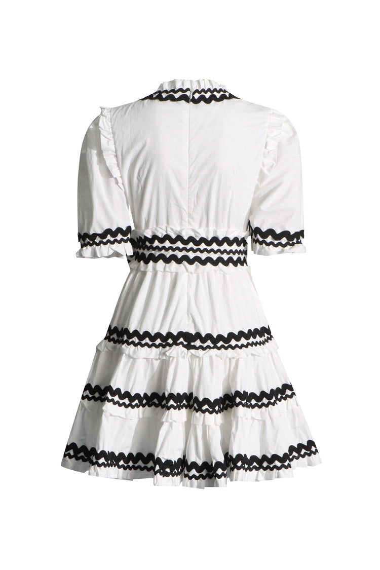 Gracefully Styled Dress for Any Occasion