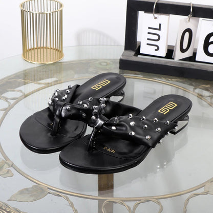 Beautifully Finished Sandals in a Timeless Design