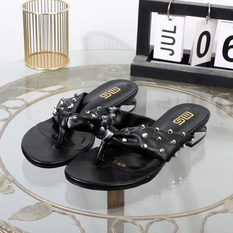 Beautifully Finished Sandals in a Timeless Design