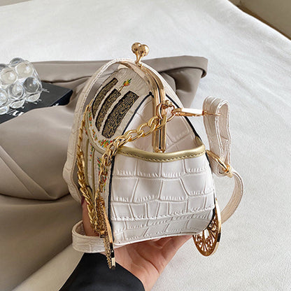 Beautifully Crafted Bag in a Classic Style
